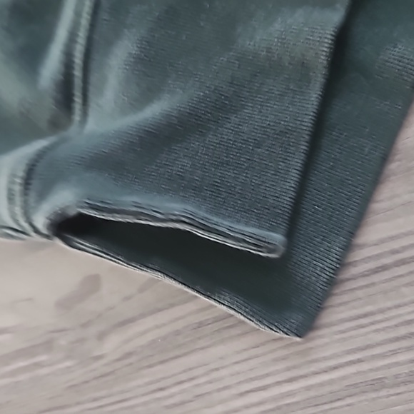 Abercrombie &Fitch Soft A&F crewneck sweater - Picture 5 of 7